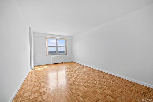 apt-26u-555 Kappock St, Bronx, NY, 10463-6432 | Card Image