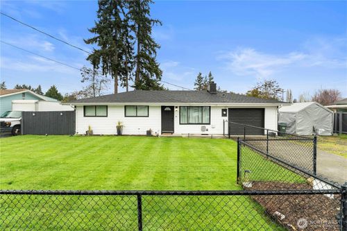 2005 9th Ave Se, Puyallup, WA, 98372-4026 | Card Image