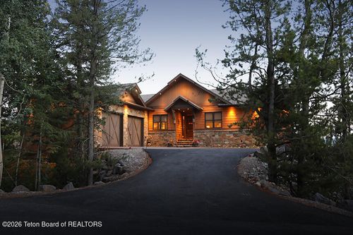 166 Aspen Ridge Trl, Alpine, WY, 83128 | Card Image