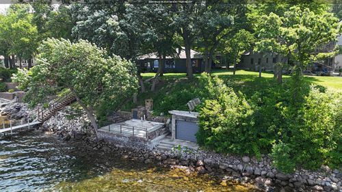 3019 1st St, Arnolds Park, IA, 51331-7556 | Card Image