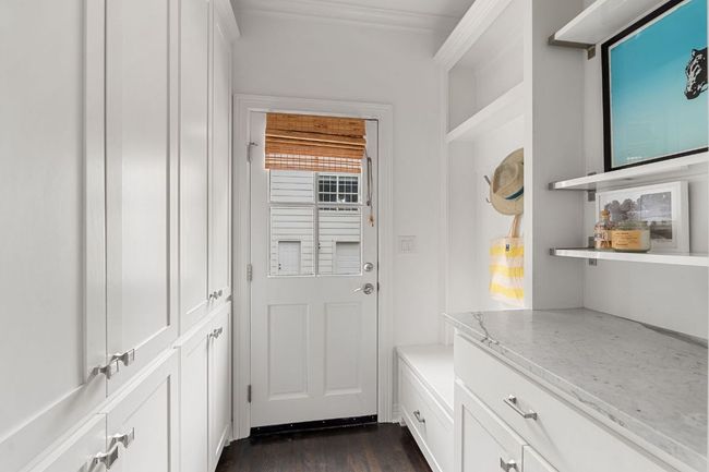 1711 Mohle Dr, House other with 5 bedrooms, 5 bathrooms and 3 parking in Austin TX | Image 25
