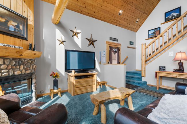 22-Living Room | Image 15
