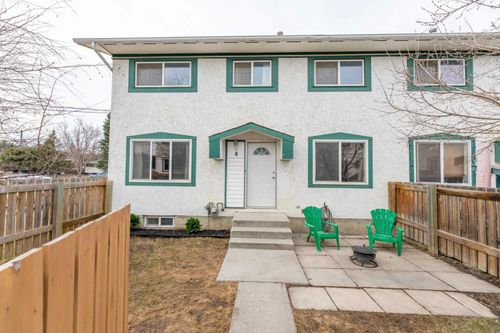 8-110 Tamarack Ave, Hinton, AB, T7V1C5 | Card Image