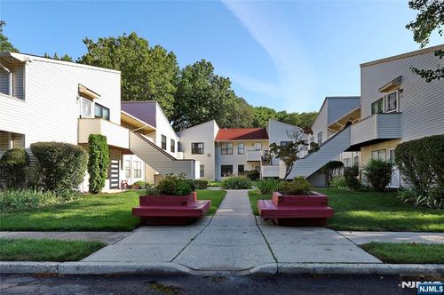 41 Coriander Way, Englewood, NJ, 07631-3387 | Card Image