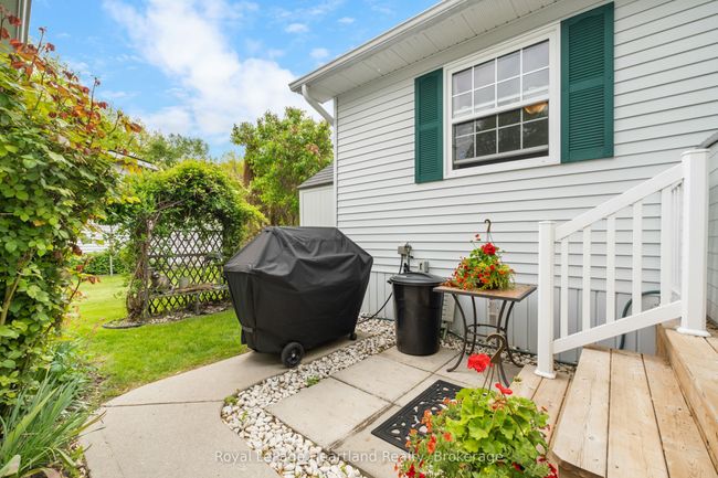 81402 Champlain Blvd, Home with 2 bedrooms, 2 bathrooms and 2 parking in Goderich ON | Image 26