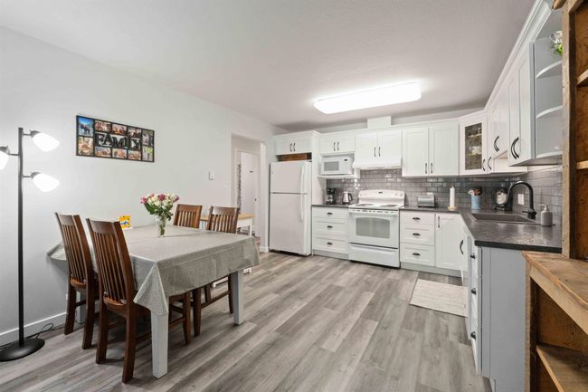 18 - 18960 Advent Rd, Townhouse with 2 bedrooms, 2 bathrooms and 2 parking in Pitt Meadows BC | Image 18