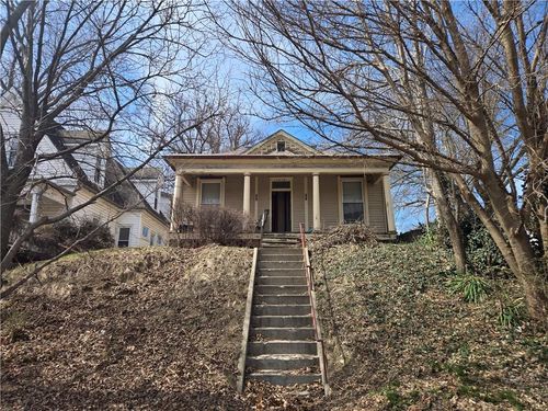 1618 Main St, Saint Joseph, MO, 64505-2444 | Card Image