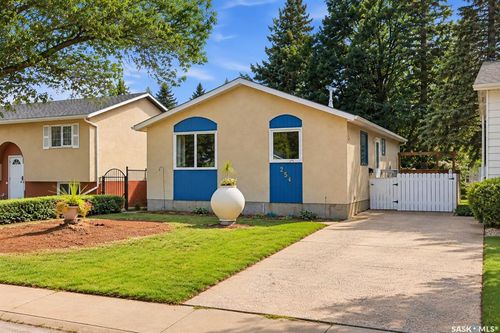 254 Mcmaster Cres, Saskatoon, SK, S7H4E3 | Card Image