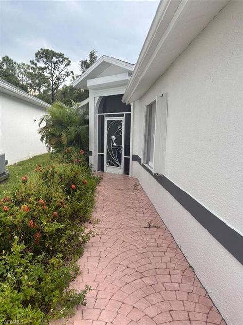 17920 Antherium Ln, North Fort Myers, FL, 33917-2098 | Card Image