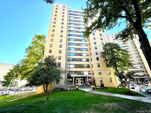 1h-9 Fordham Hill Oval, Bronx, NY, 10468-4851 | Card Image