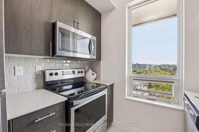 1005 - 1346 Danforth Rd, Condo with 3 bedrooms, 2 bathrooms and null parking in Toronto ON | Image 20