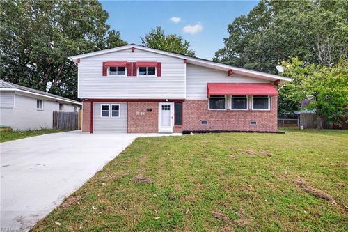 5548 Berry Hill Rd, Norfolk, VA, 23502-3633 | Card Image