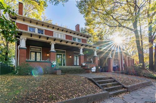877 Edgewood Ave Ne, Atlanta, GA, 30307-2547 | Card Image