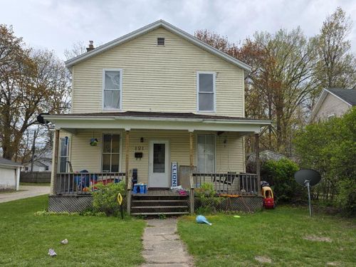 121 Sanborn Ave, Big Rapids, MI, 49307-1735 | Card Image