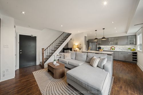 4-469 Claridge Rd, Burlington, ON, L7N2S1 | Card Image