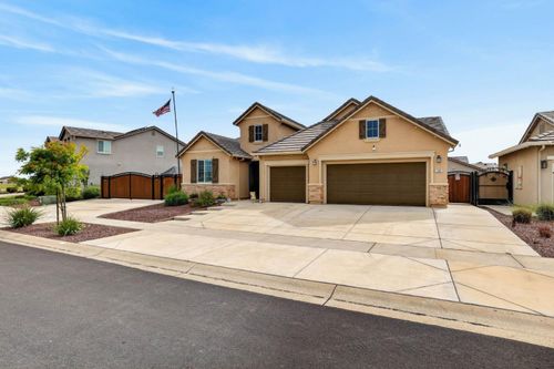 1391 Rio Grande Dr, Plumas Lake, CA, 95961-9095 | Card Image