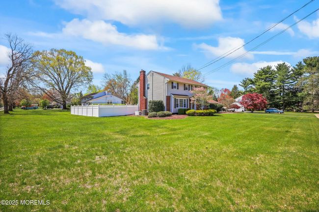 162 Joysan Ter, House other with 4 bedrooms, 3 bathrooms and null parking in Freehold NJ | Image 6