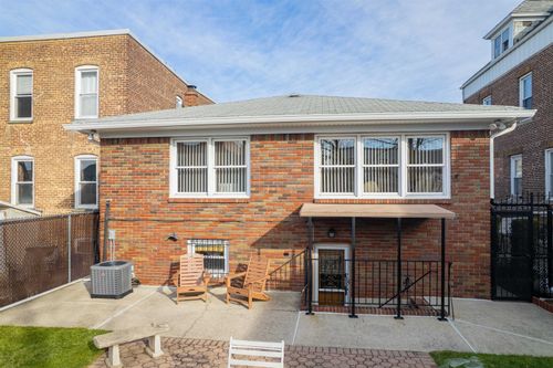 1407 9th St, North Bergen, NJ, 07047-1751 | Card Image