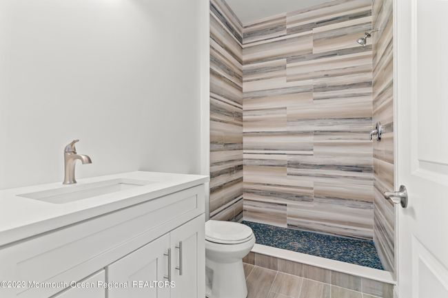 46 Dupont Ave, House other with 5 bedrooms, 4 bathrooms and null parking in Seaside Heights NJ | Image 14