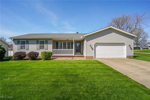 1464 Heartland Ave, Orrville, OH, 44667-9026 | Card Image