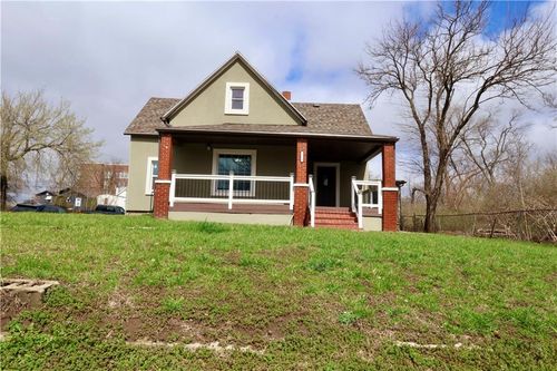 330 Garfield Ave, Kansas City, KS, 66101-1711 | Card Image