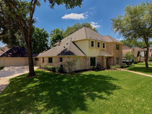 6915 Worcester Drive, Spring, TX, 77379 | Card Image