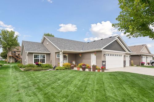 1304 Linwood Rd, Belle Plaine, MN, 56011-7500 | Card Image