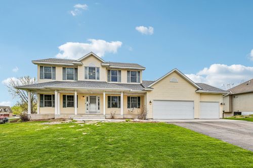 2608 Sandterra Cir, White Bear Tp, MN, 55110-8703 | Card Image