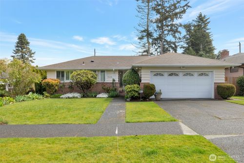 10520 11th Ave Nw, Seattle, WA, 98177-5206 | Card Image