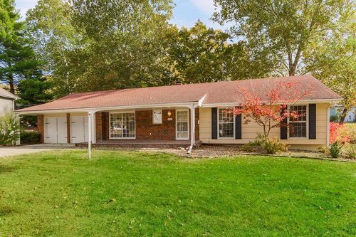 6719 N Bellefontaine Ave, Gladstone, MO, 64119-1185 | Card Image