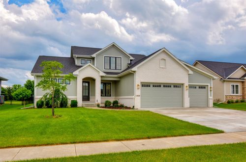 16210 Goodman Dr, Urbandale, IA, 50323-0005 | Card Image