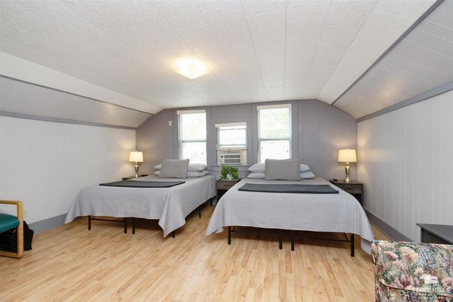 301 E Main St, House other with 4 bedrooms, 2 bathrooms and null parking in Council Grove KS | Image 18