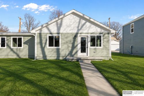 612 Main St, Scribner, NE, 68057-3040 | Card Image