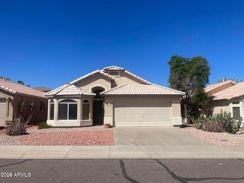 2230 E Menadota Dr, Phoenix, AZ, 85024-1262 | Card Image