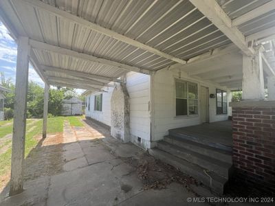 222 N 13th Street, Home with 3 bedrooms, 2 bathrooms and null parking in Muskogee OK | Image 2