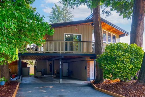 3620 Evergreen St, Port Coquitlam, BC, V3B4X1 | Card Image