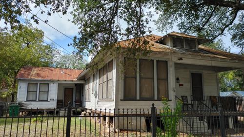 309 Willow, San Antonio, TX, 78202-1254 | Card Image