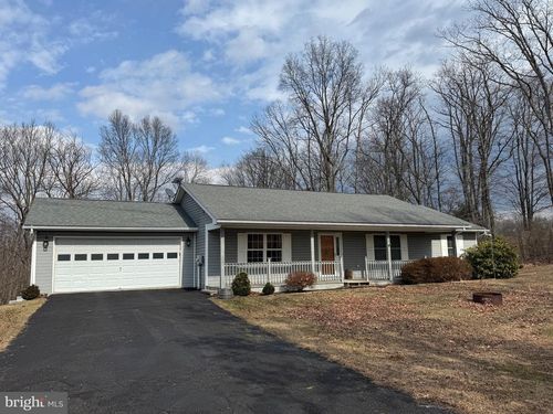 2559 Hickory Corner Rd, Augusta, WV, 26704-2558 | Card Image