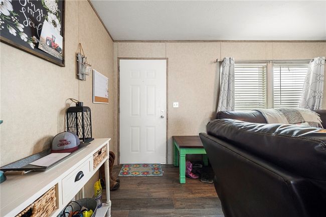 170 Gin Rd, House other with 3 bedrooms, 2 bathrooms and null parking in Woodsboro TX | Image 7
