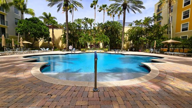 APT-521 - 630 S Sapodilla Ave, Condo with 2 bedrooms, 2 bathrooms and null parking in West Palm Beach FL | Image 22