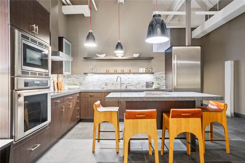 apt-304-905 3rd St Se, Cedar Rapids, IA, 52401-2342 | Card Image