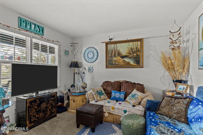 east unit | Image 17