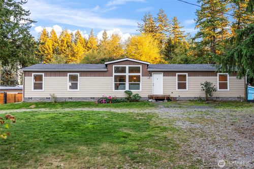 5131 Southgate Dr Sw, Port Orchard, WA, 98367-9137 | Card Image