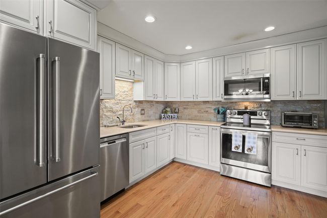 301 Cornwall Meadows Ln, Townhouse with 3 bedrooms, 3 bathrooms and 2 parking in Patterson NY | Image 7