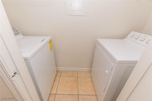 205 - 7185 S Durango Dr, Condo with 2 bedrooms, 2 bathrooms and null parking in Las Vegas NV | Image 4