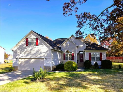 3003 Pearson Farm Dr, Browns Summit, NC, 27214-9835 | Card Image