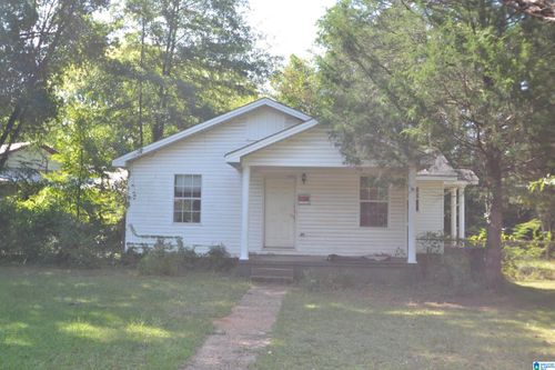 3037 23rd St, Tuscaloosa, AL, 35401-5303 | Card Image
