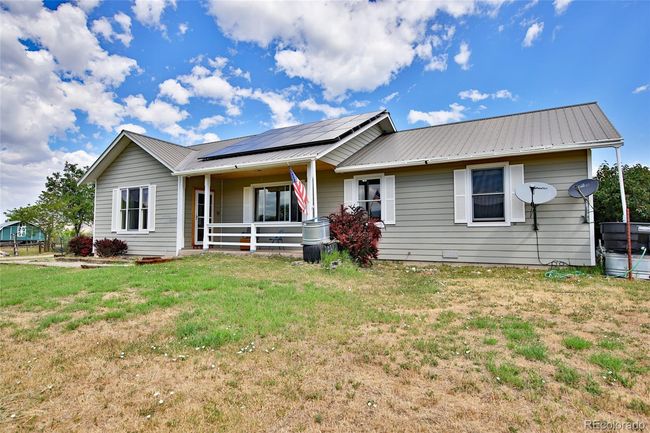 5867 Pe 3/10 Rd, House other with 3 bedrooms, 2 bathrooms and 2 parking in Collbran CO | Image 4