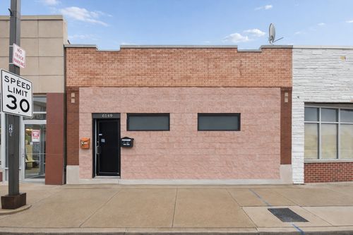 6149 S Archer Rd, Summit, IL, 60501-1631 | Card Image