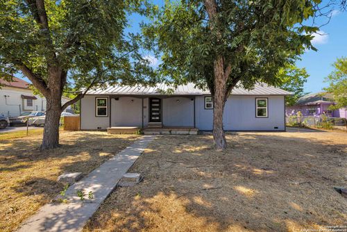 1126 W Lullwood Ave, San Antonio, TX, 78201-4619 | Card Image